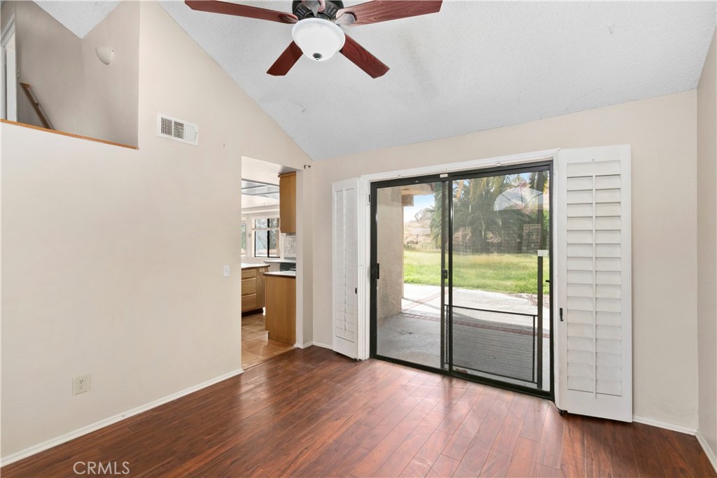 1703 South Tara Ridge Court Colton, CA 92324 - Photo 7 of 59