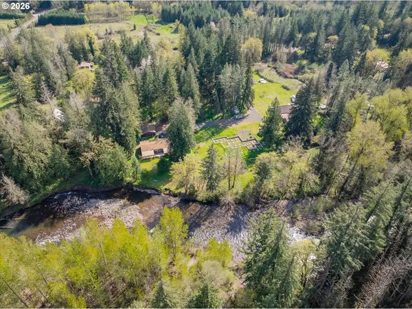 $680,000 | 42927 Island Inn Drive, Lebanon, OR 97355