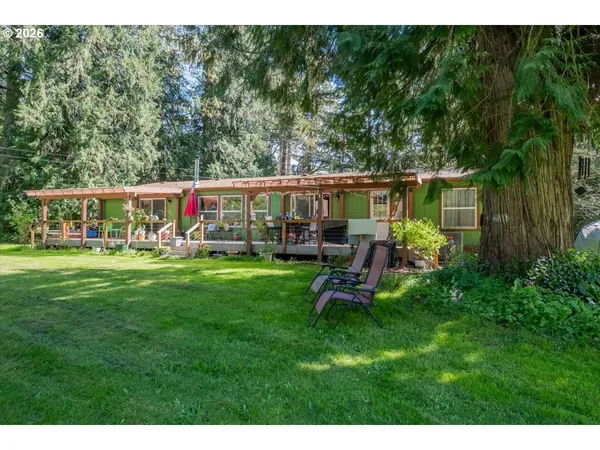 $680,000 | 42927 Island Inn Drive, Lebanon, OR 97355