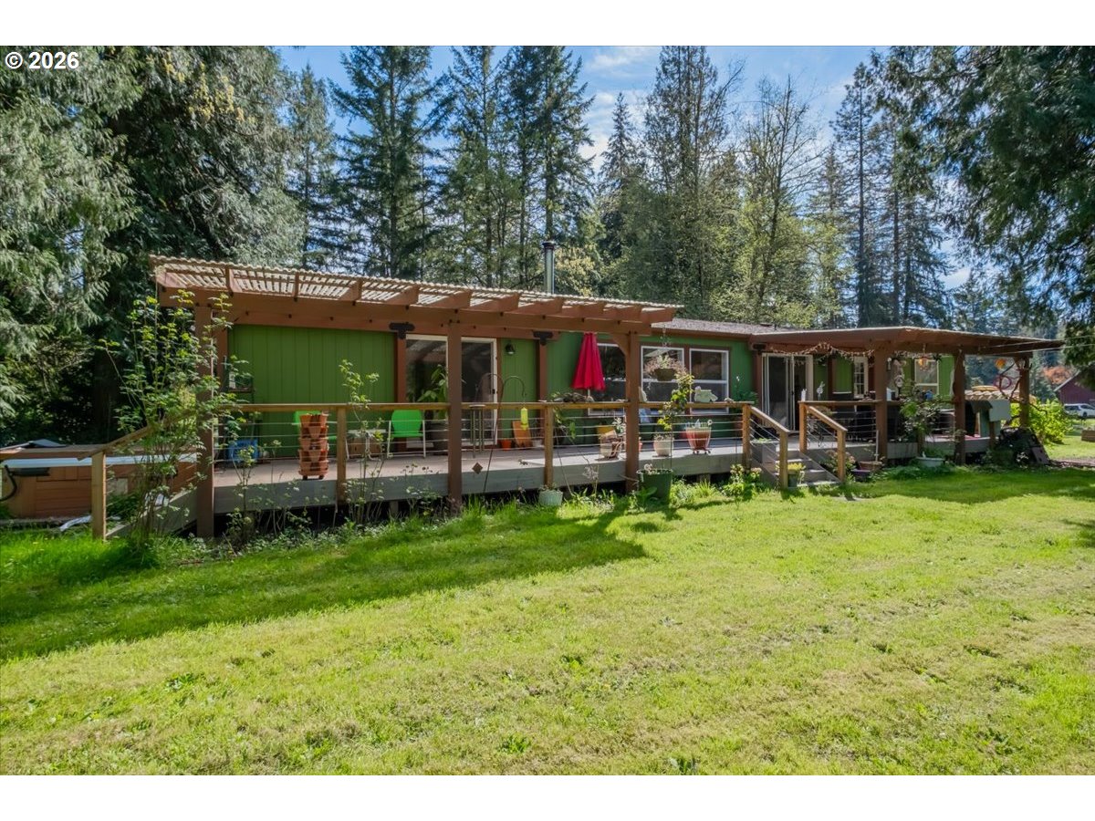 42927 Island Inn Drive Lebanon, OR 97355 - Photo 8 of 45