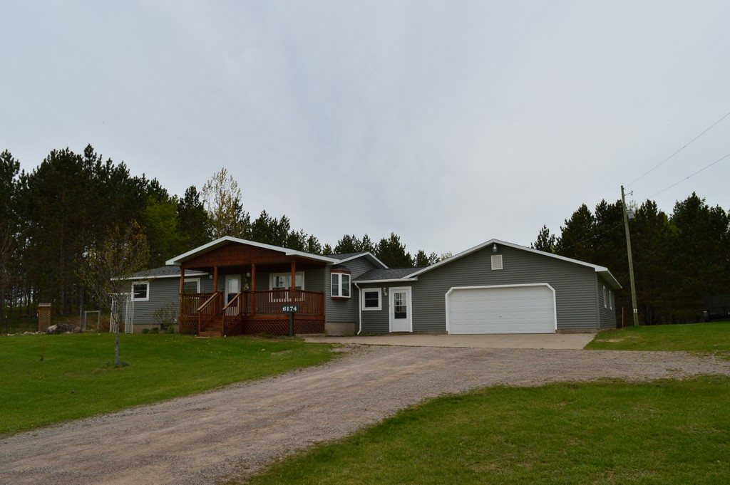 6174 Hart Road South Boardman, MI 49680 - Photo 1 of 41 1846900.JPG