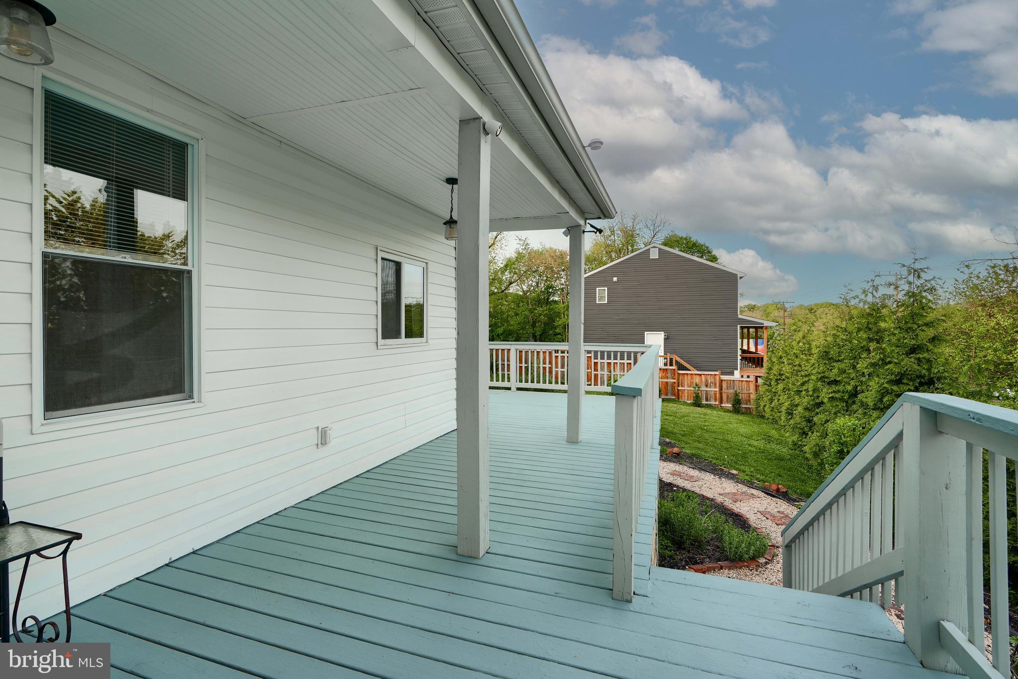 1817 Summit Avenue Baltimore, MD 21227 - Photo 20 of 28