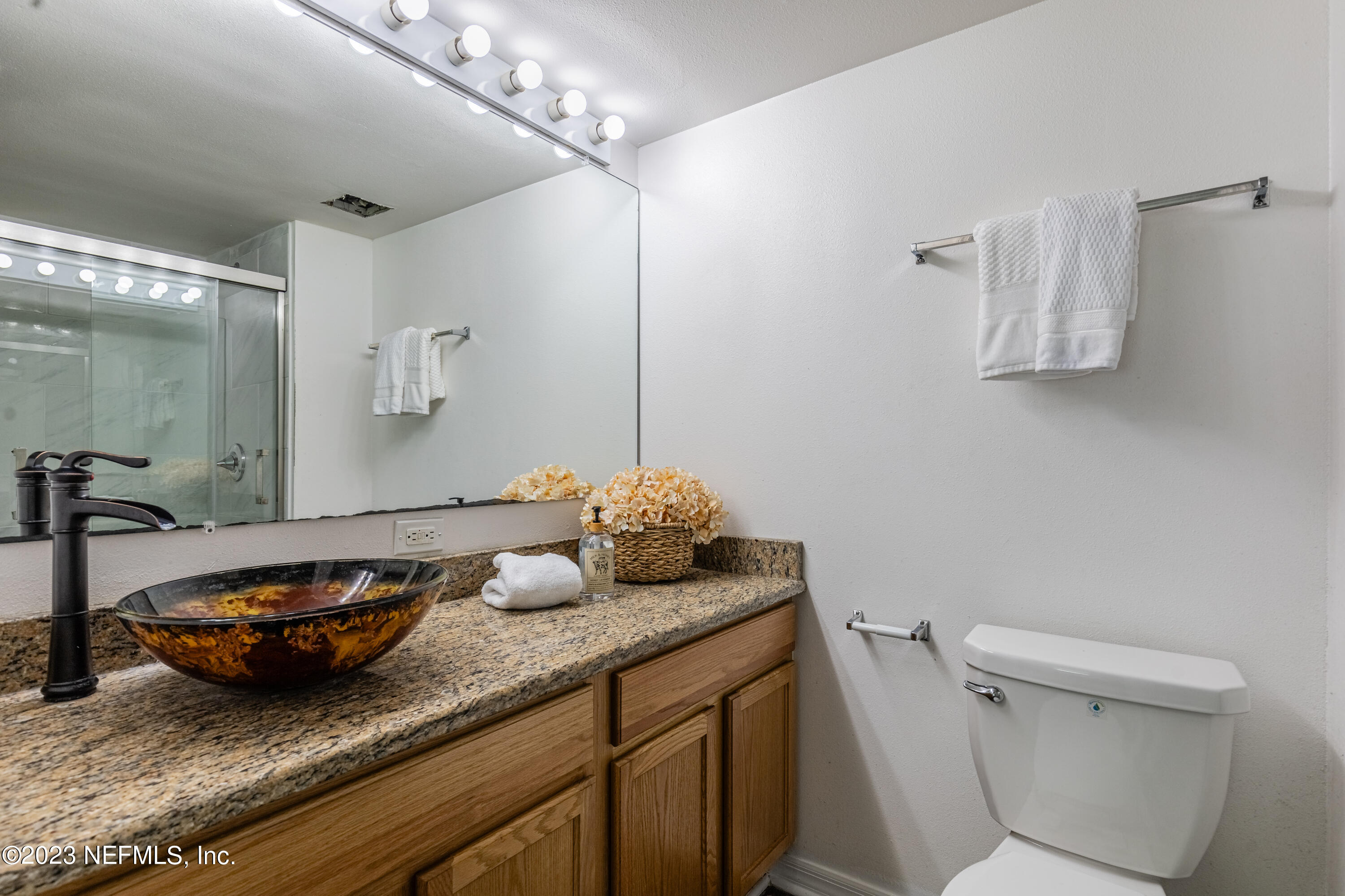 12021 Chester Creek Road Jacksonville, FL 32218 - Photo 23 of 48 Guest bath 1