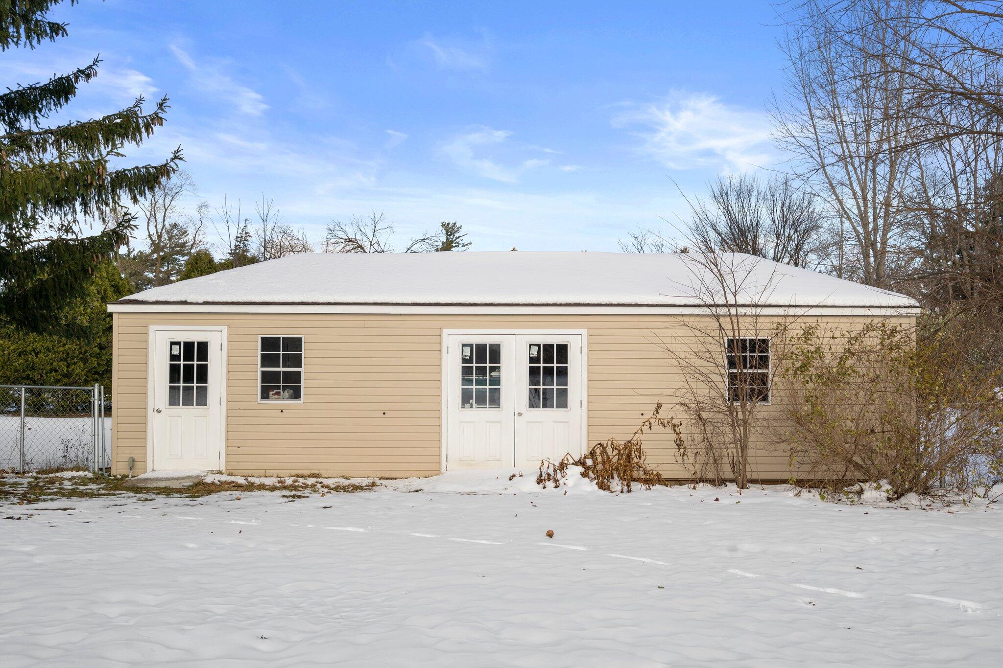4682 South Maple Island Road Fremont, MI 49412 - Photo 5 of 36 6-web-or-mls-DSC00013