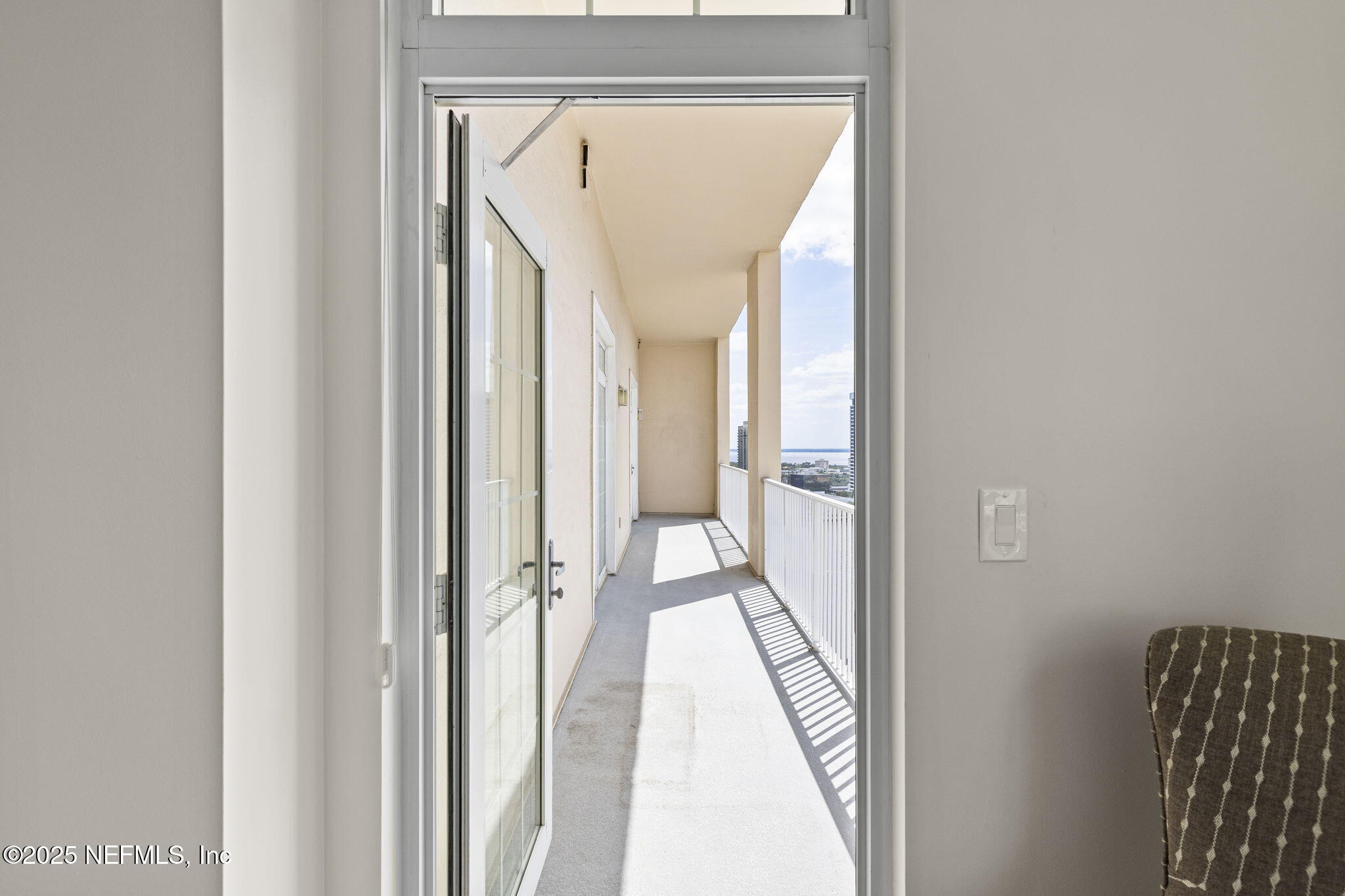 400 East Bay Street, Unit PH8 Jacksonville, FL 32202 - Photo 22 of 47 30-web-or-mls-4M9A8854