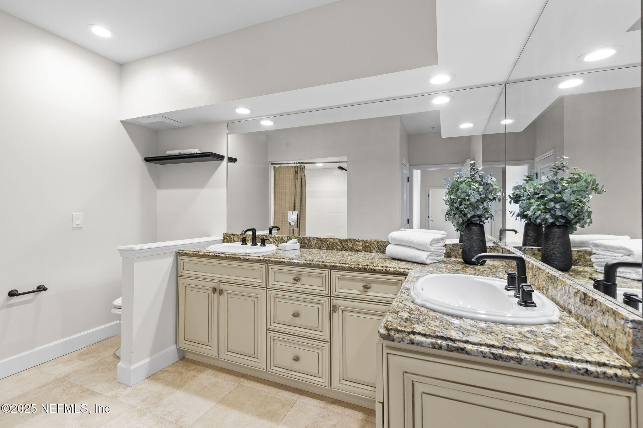 400 East Bay Street, Unit PH8 Jacksonville, FL 32202 - Photo 27 of 47 35-web-or-mls-4M9A8926