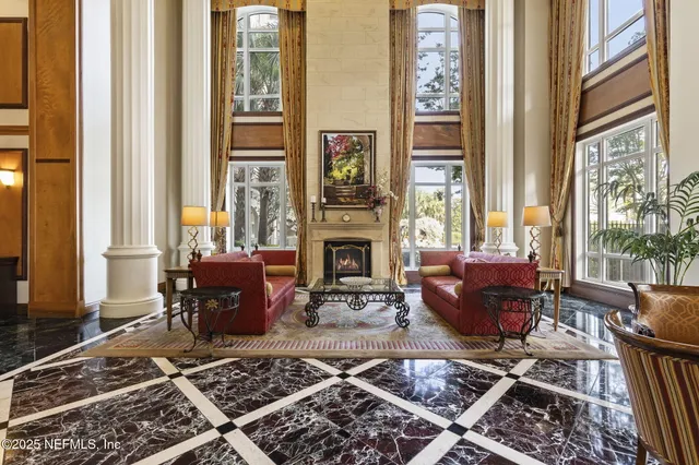 $1,085,000 | 400 East Bay Street, Unit PH8, Jacksonville, FL 32202
