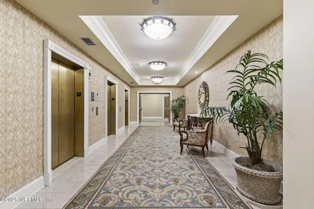 $1,085,000 | 400 East Bay Street, Unit PH8, Jacksonville, FL 32202