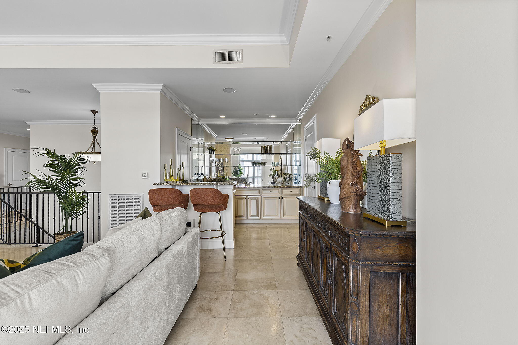 400 East Bay Street, Unit PH8 Jacksonville, FL 32202 - Photo 8 of 47 17-web-or-mls-4M9A8998