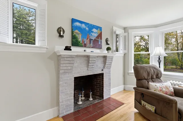 $970,000 | 295 Vaughn Hill Road, Bolton, MA 01740