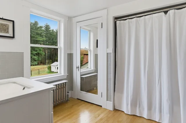 $970,000 | 295 Vaughn Hill Road, Bolton, MA 01740