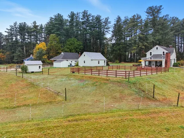 $970,000 | 295 Vaughn Hill Road, Bolton, MA 01740