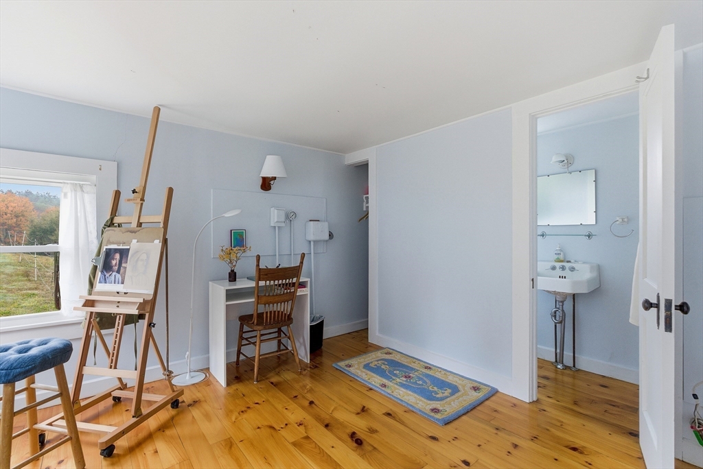 295 Vaughn Hill Road Bolton, MA 01740 - Photo 9 of 32