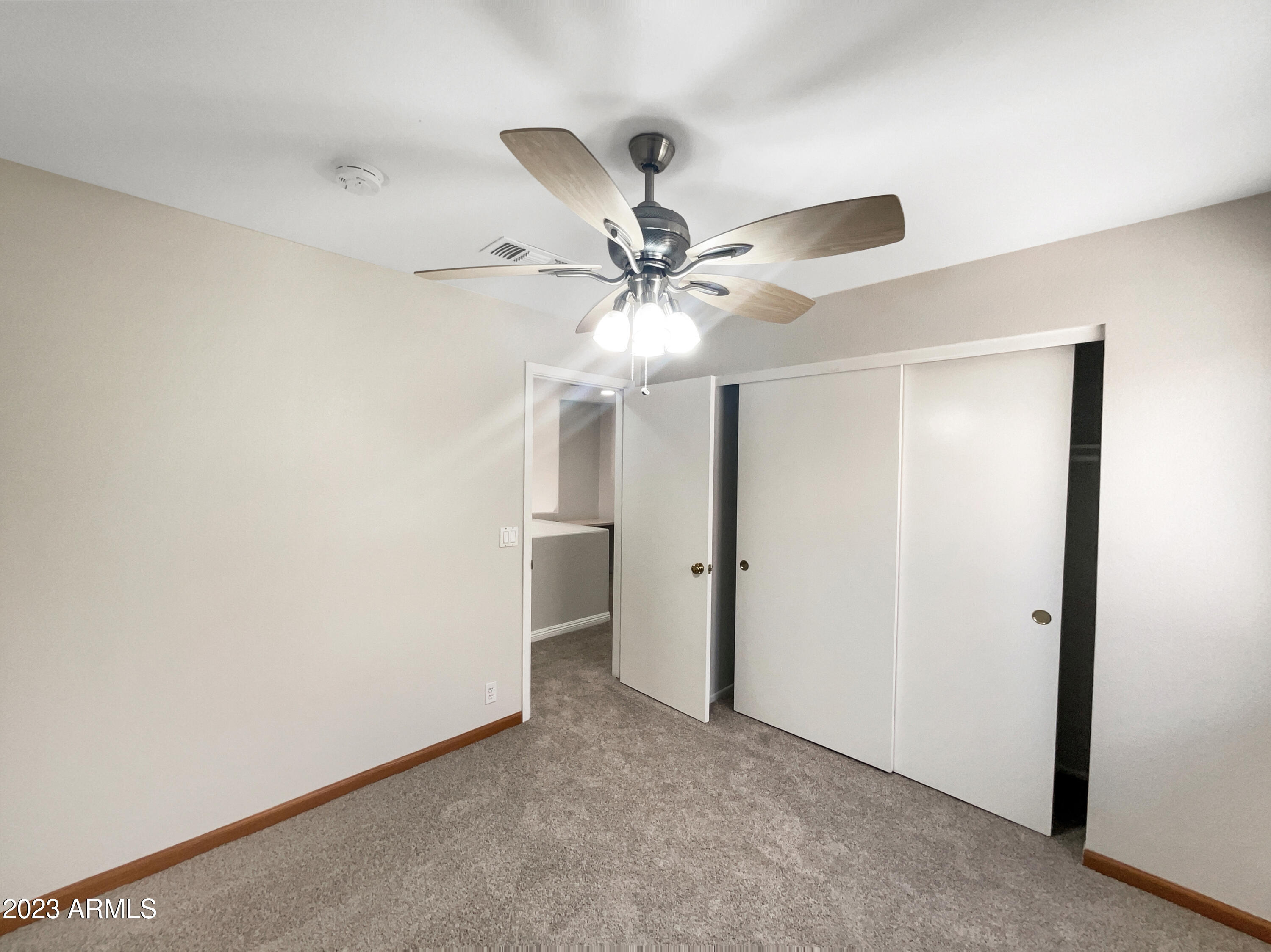 4136 West Charter Oak Road Phoenix, AZ 85029 - Photo 12 of 35 photo_08