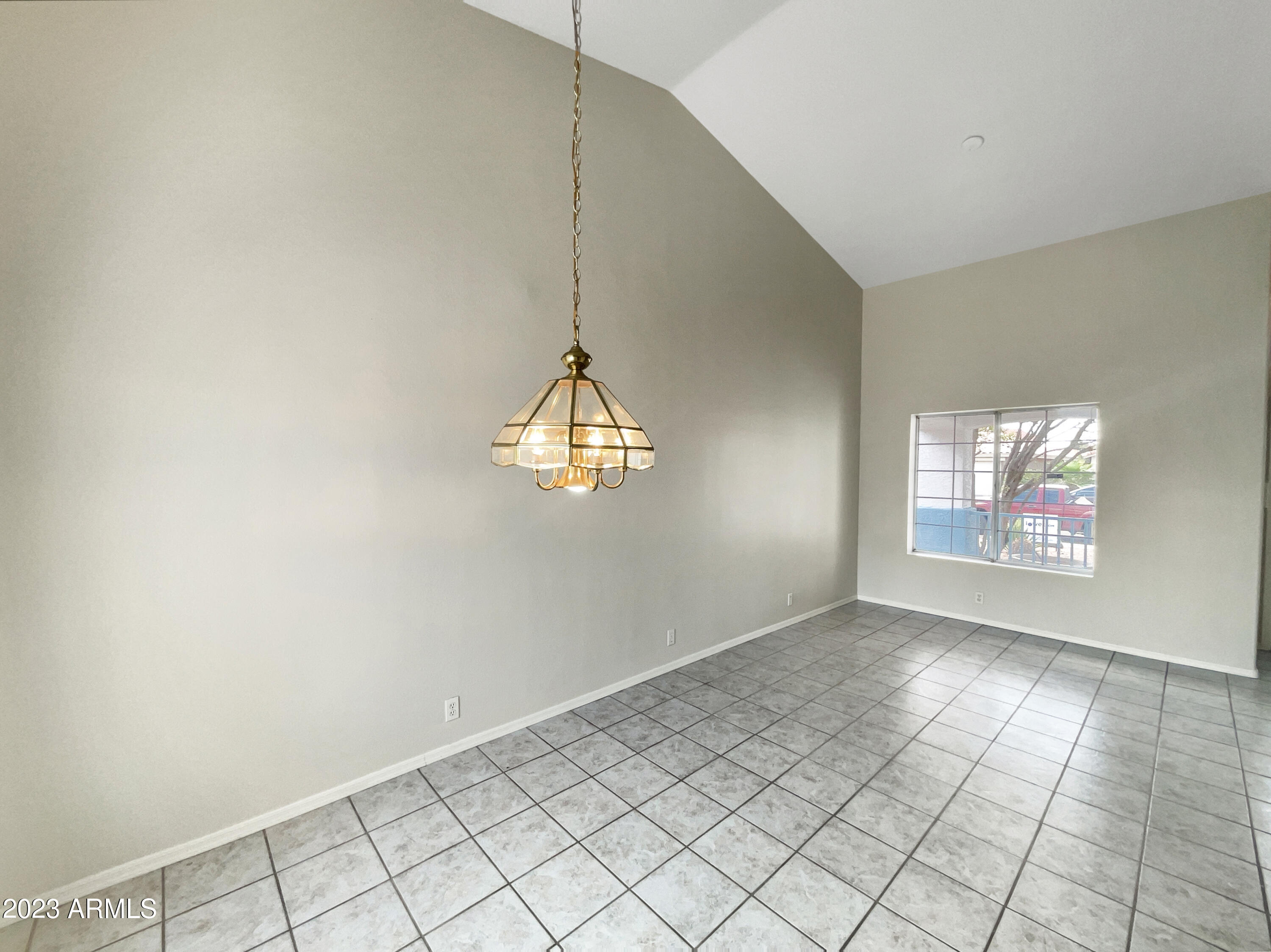 4136 West Charter Oak Road Phoenix, AZ 85029 - Photo 13 of 35 photo_09