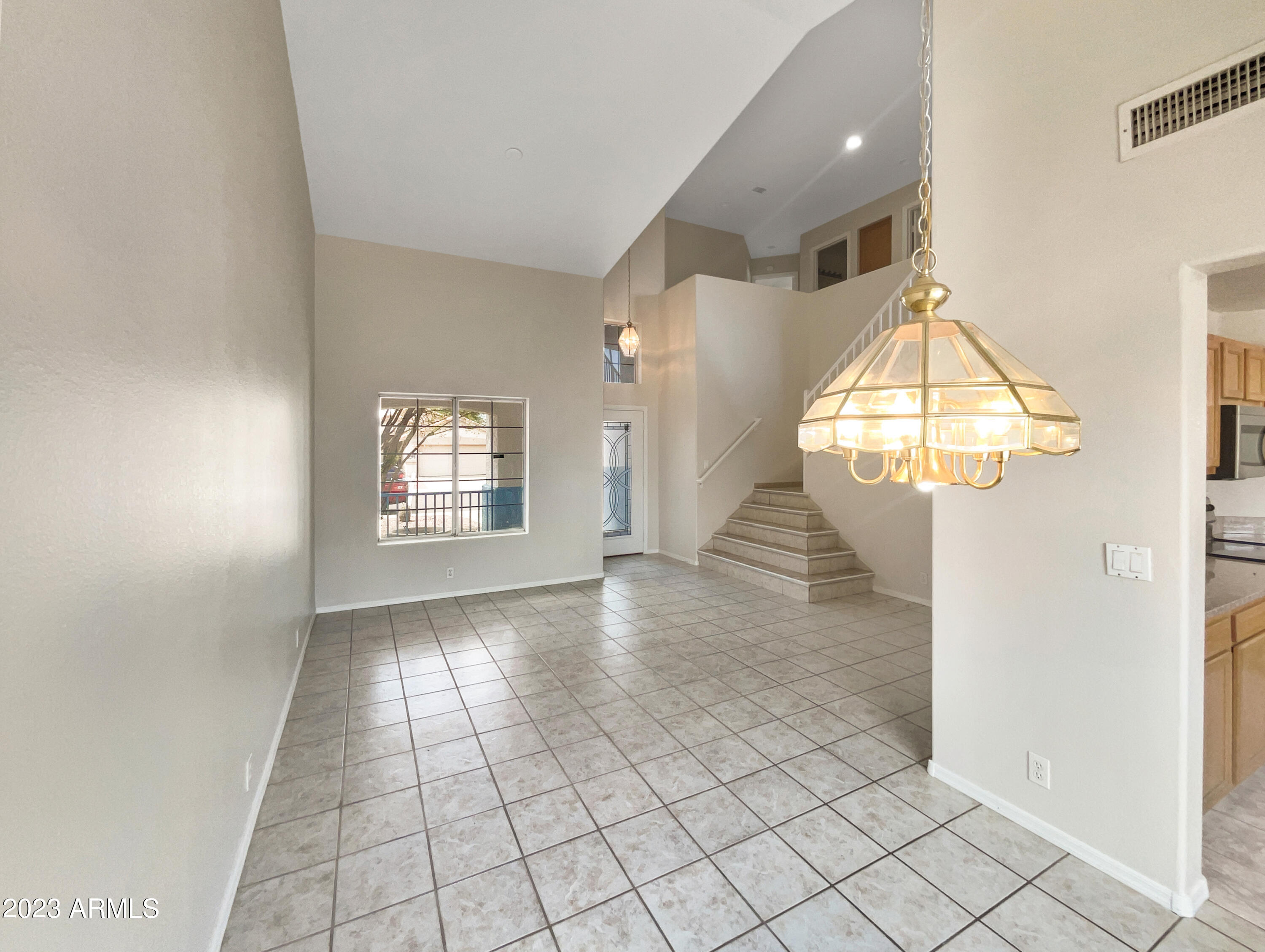 4136 West Charter Oak Road Phoenix, AZ 85029 - Photo 3 of 35 photo_24