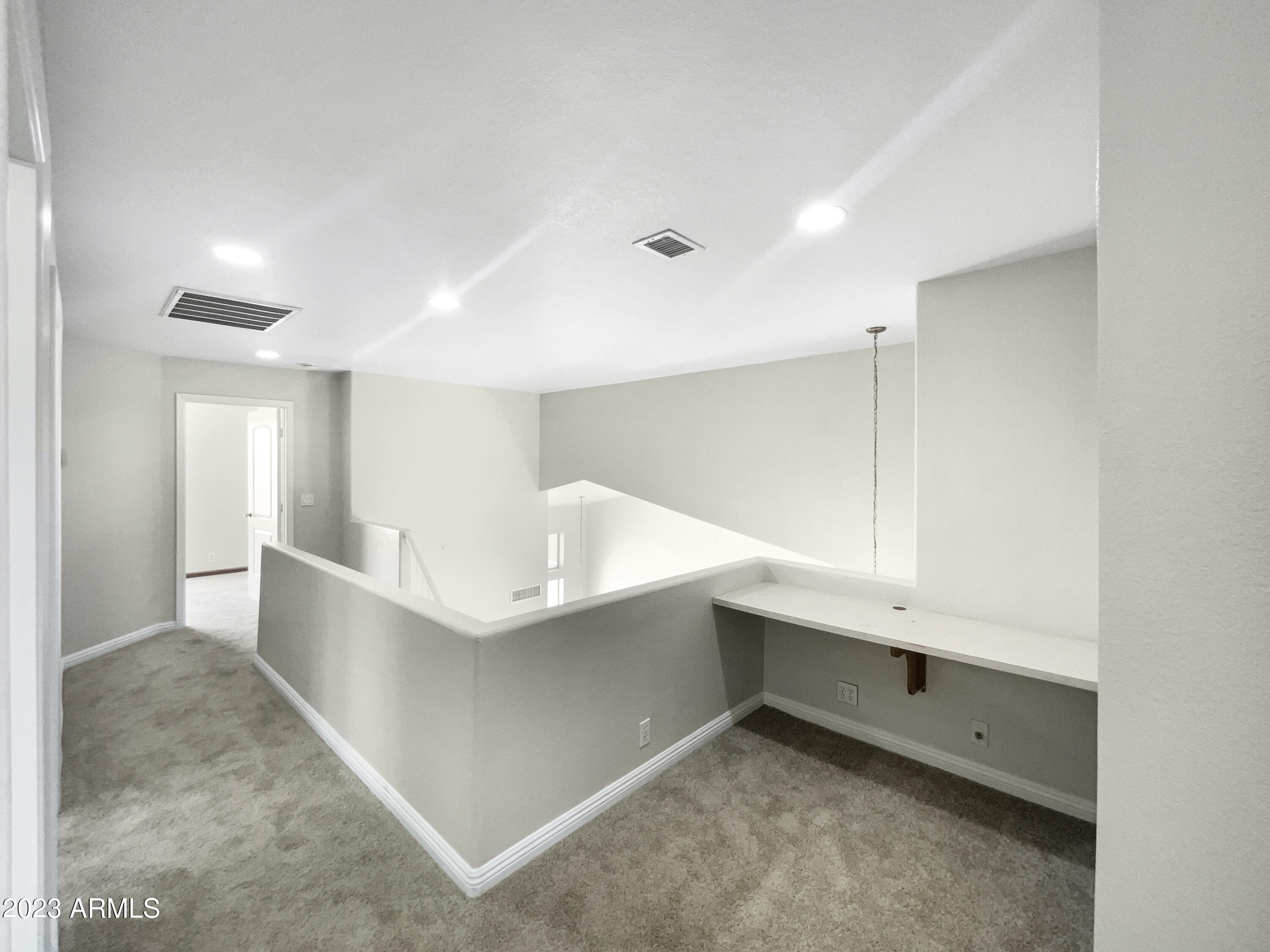 4136 West Charter Oak Road Phoenix, AZ 85029 - Photo 6 of 35 photo_02