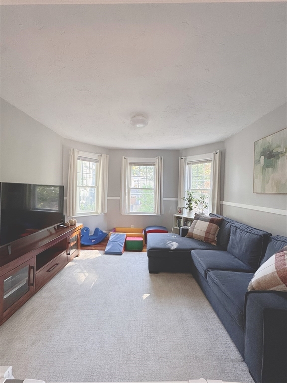 40 Howie Street, Unit 40 Melrose, MA 02176 - Photo 3 of 15