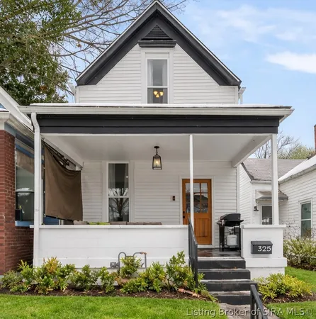 $259,000 | 325 East 14th Street, New Albany, IN 47150