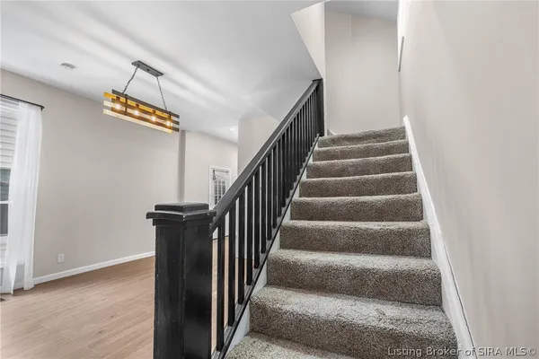 $259,000 | 325 East 14th Street, New Albany, IN 47150
