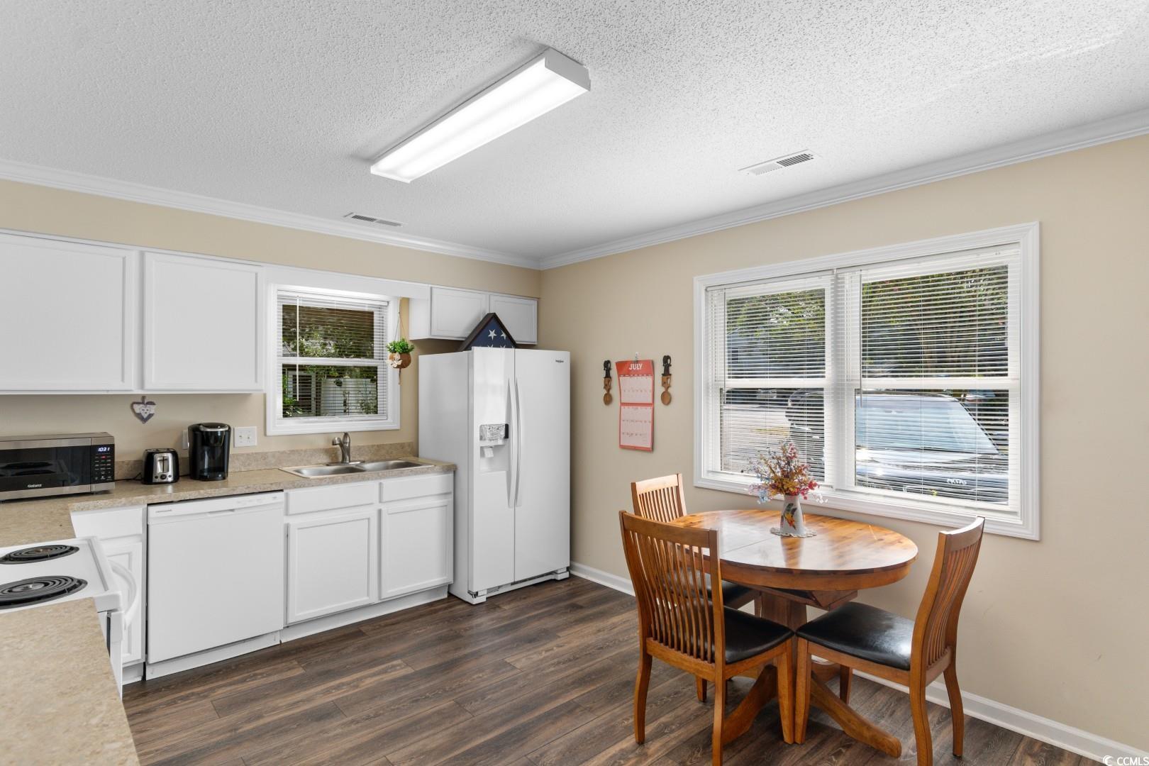 4604 Lomax Court, Unit 7D Murrells Inlet, SC 29576 - Photo 5 of 40 Gallery Image 5