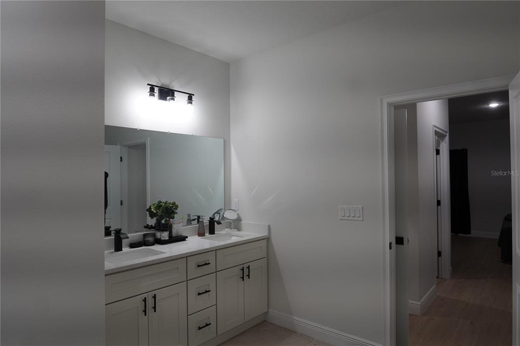 2914 Southwest 162nd Street Road Ocala, FL 34473 - Photo 21 of 52