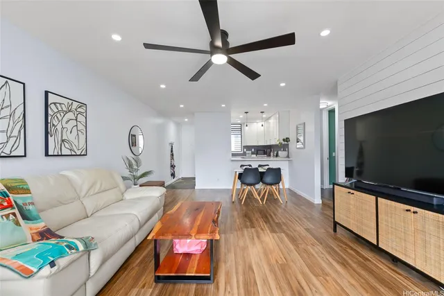 $765,000 | 1015 Aoloa Place, Unit 243, Kailua, HI 96734