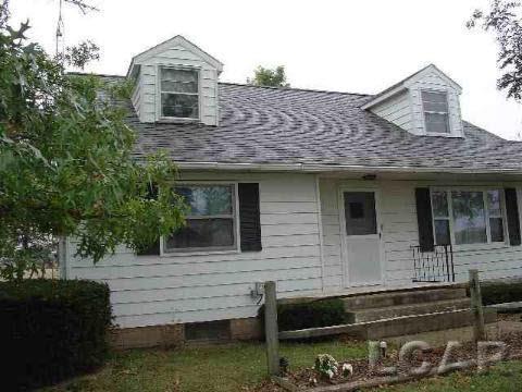 5850 West Beecher Road Adrian, MI 49221 - Photo 3 of 17 31396320-2.JPG
