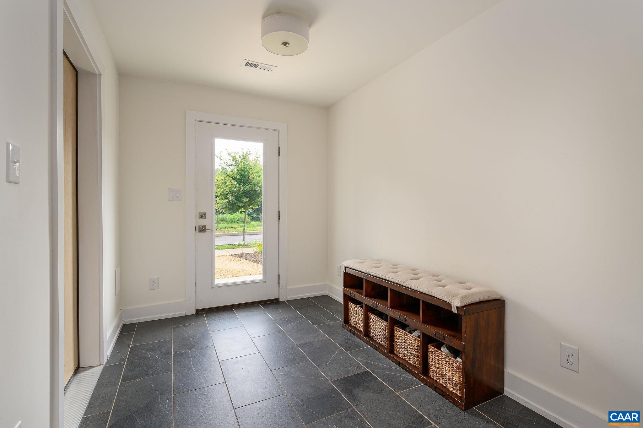 1626 Rialto Street Charlottesville, VA 22902 - Photo 3 of 33 Gallery Image 3