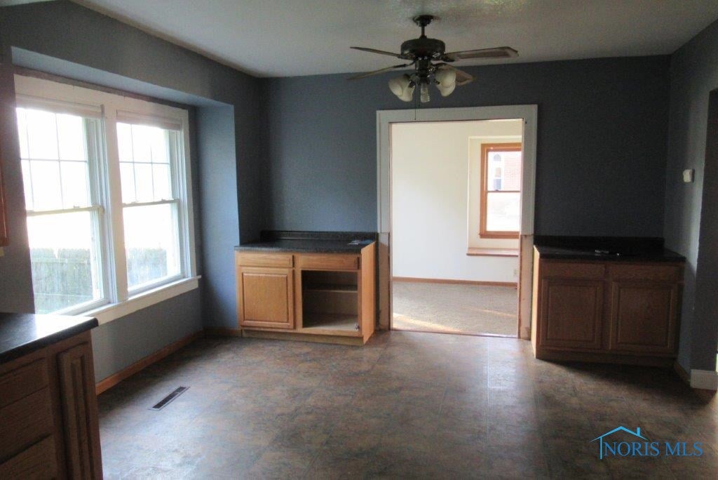 6548 Scotch Ridge Road Pemberville, OH 43450 - Photo 12 of 25 Gallery Image 12