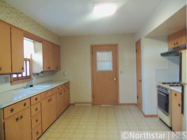 320 3rd Street Southwest Long Prairie, MN 56347 - Photo 2 of 13 Gallery Image 2