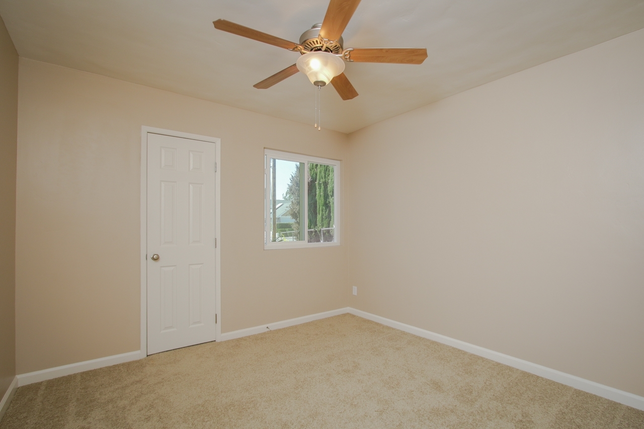 845 Grapevine Road Vista, CA 92083 - Photo 14 of 25