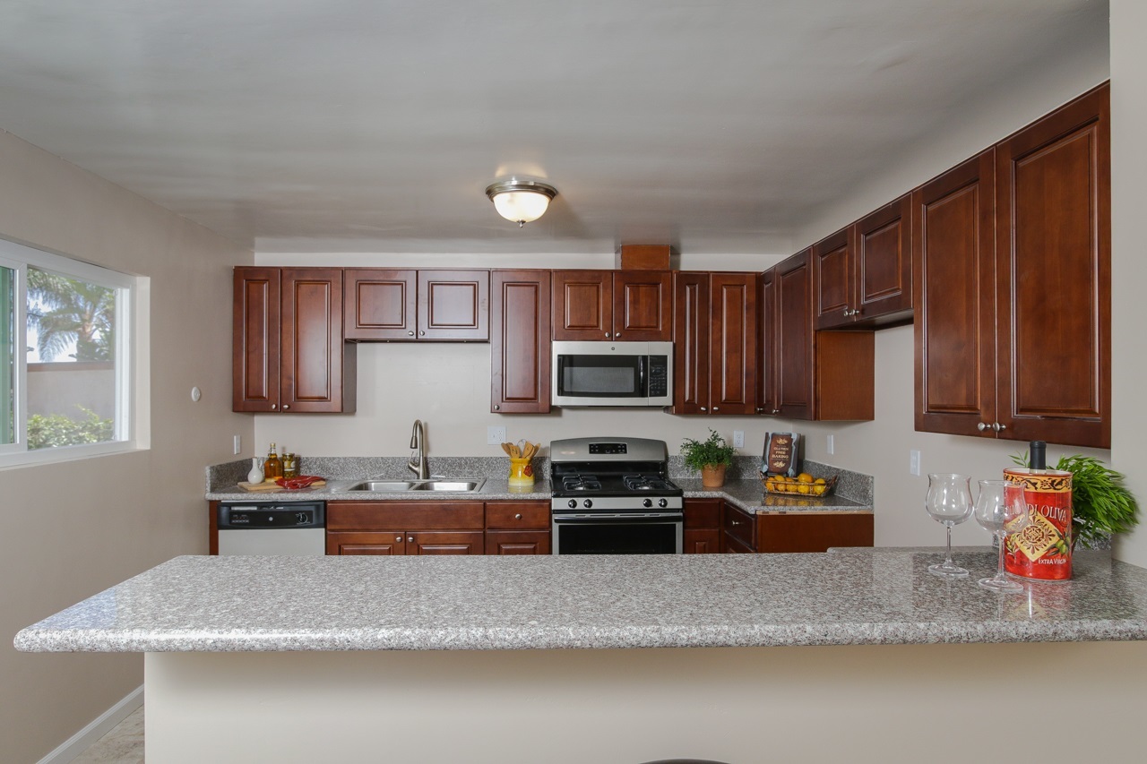 845 Grapevine Road Vista, CA 92083 - Photo 8 of 25