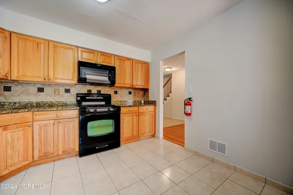 $3,600 | 44 Mariners Cove, Freehold, NJ 07728