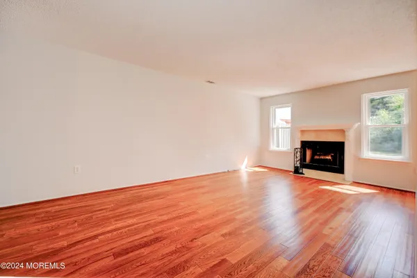 $3,600 | 44 Mariners Cove, Freehold, NJ 07728