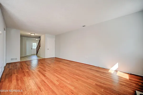 $3,600 | 44 Mariners Cove, Freehold, NJ 07728