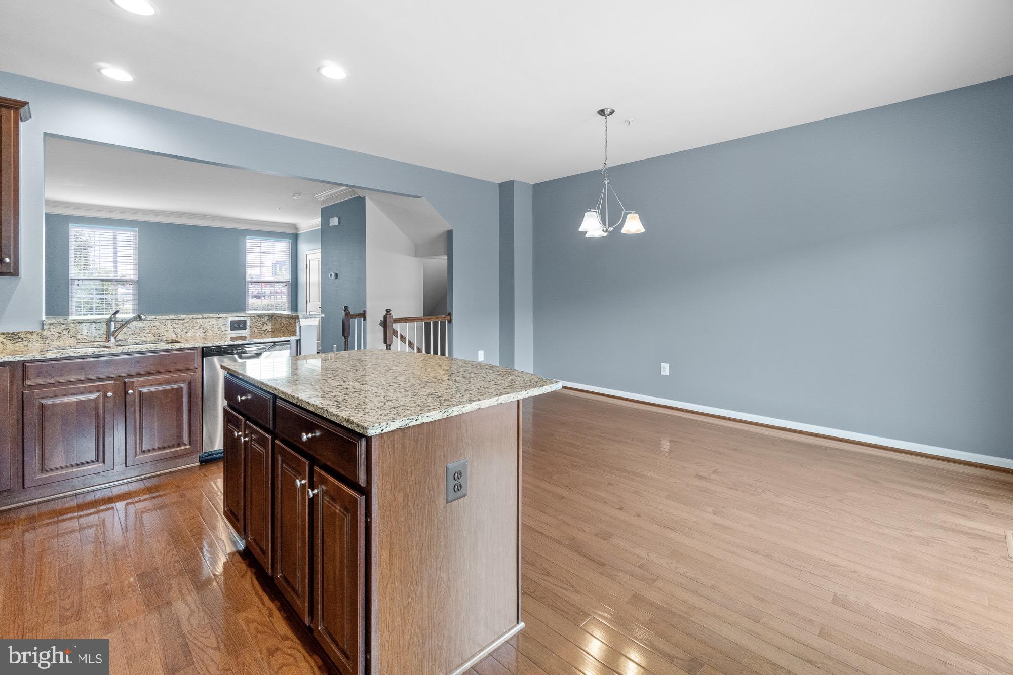 7817 Wormans Mill Road Frederick, MD 21701 - Photo 8 of 60 Bright and Sunny