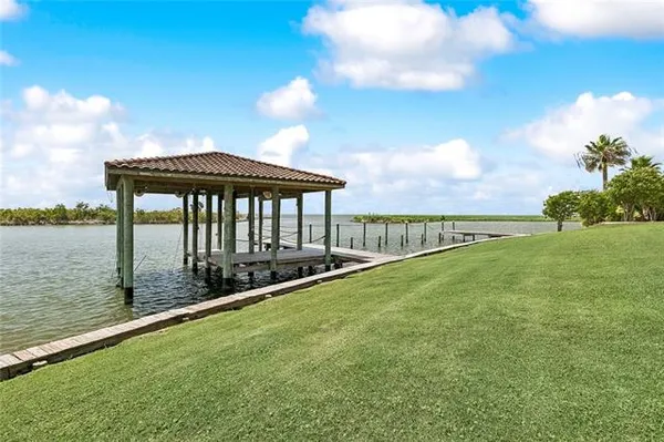 $3,700,000 | 1512 Lakeshore Boulevard, Slidell, LA 70461