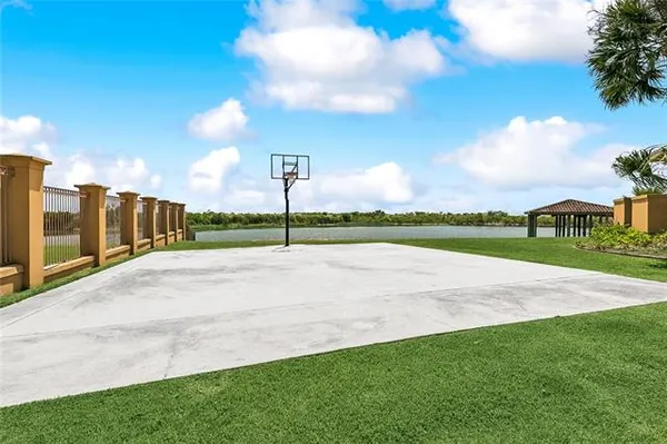 $3,700,000 | 1512 Lakeshore Boulevard, Slidell, LA 70461