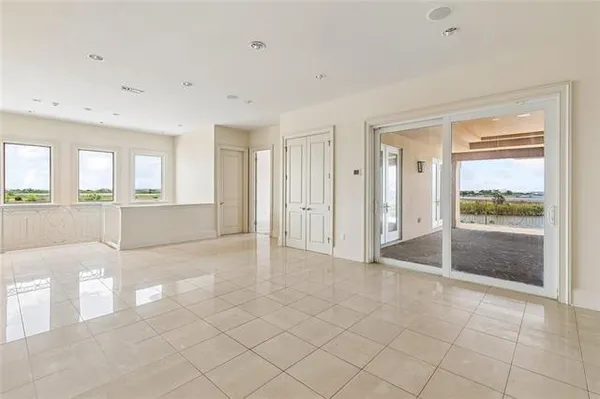 $3,700,000 | 1512 Lakeshore Boulevard, Slidell, LA 70461