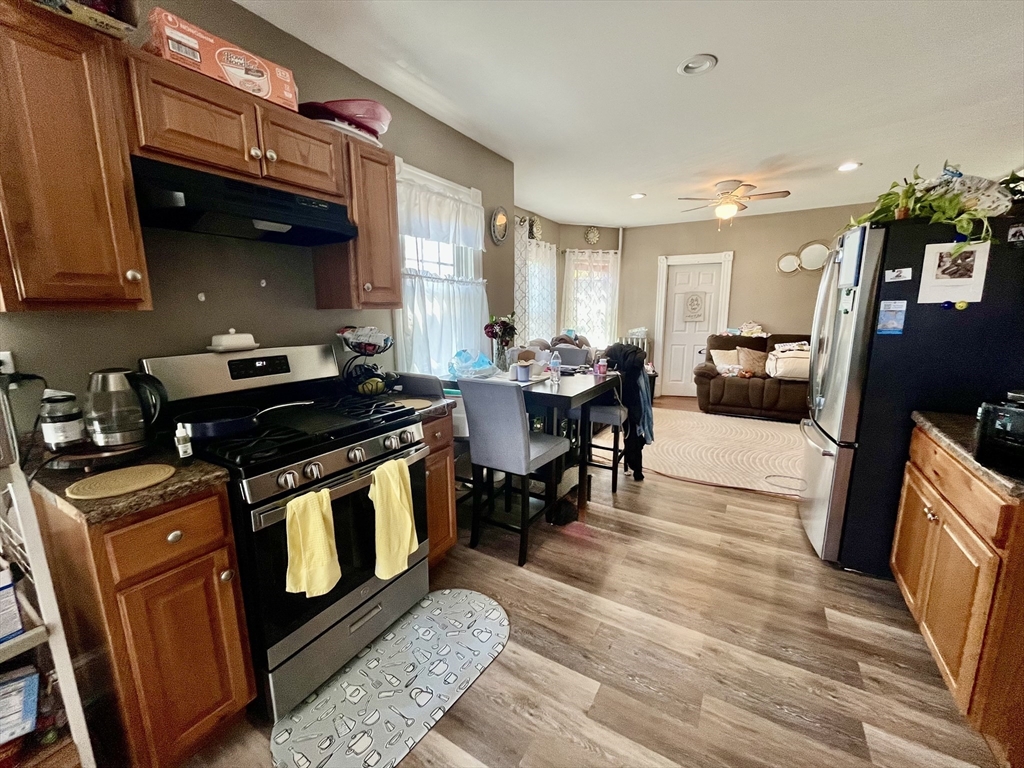 15-19 Litchfield Street Springfield, MA 01108 - Photo 6 of 42