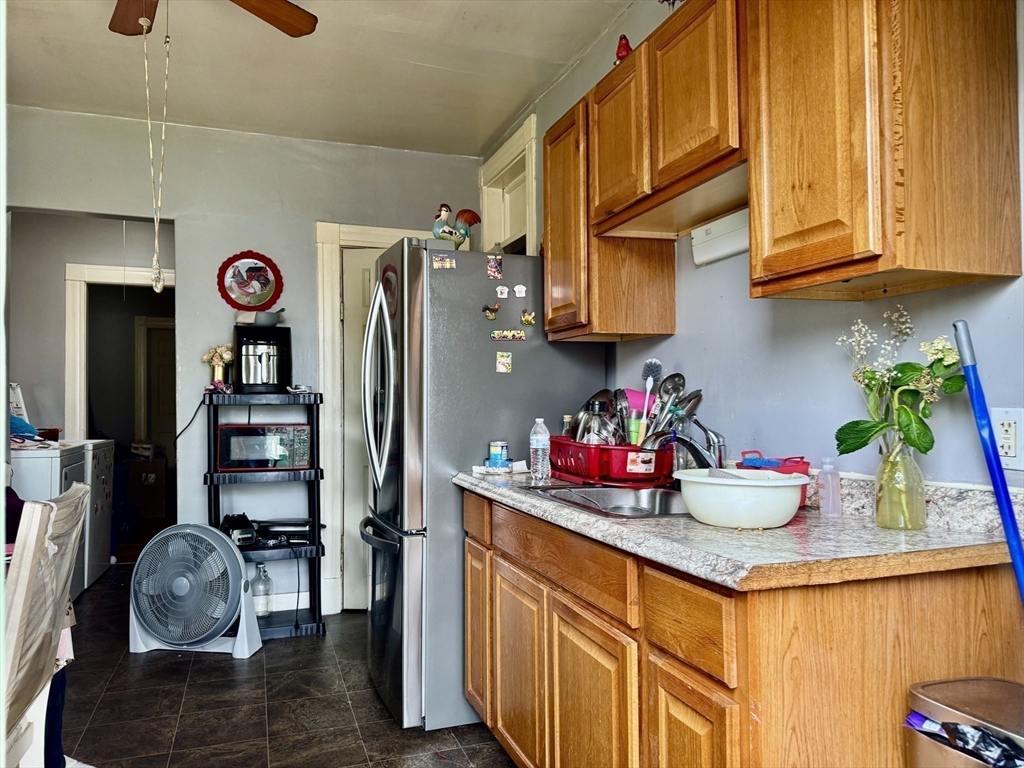 15-19 Litchfield Street Springfield, MA 01108 - Photo 9 of 42