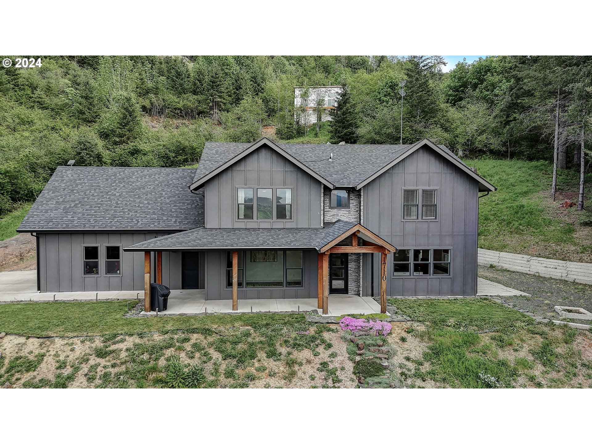 1710 Knights Bridge Road Amboy, WA 98601 - Photo 2 of 48 Gallery Image 2