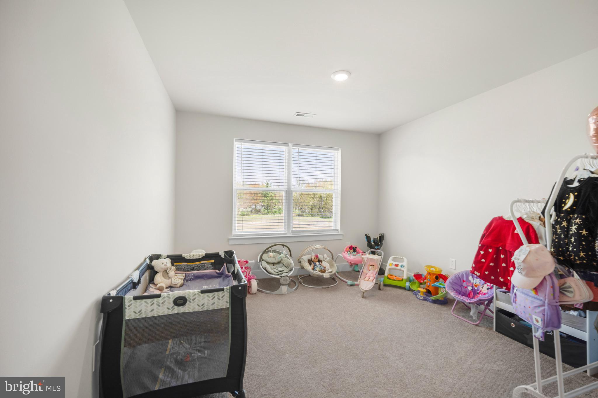 1109 Mariwill Drive Quakertown, PA 18951 - Photo 35 of 48