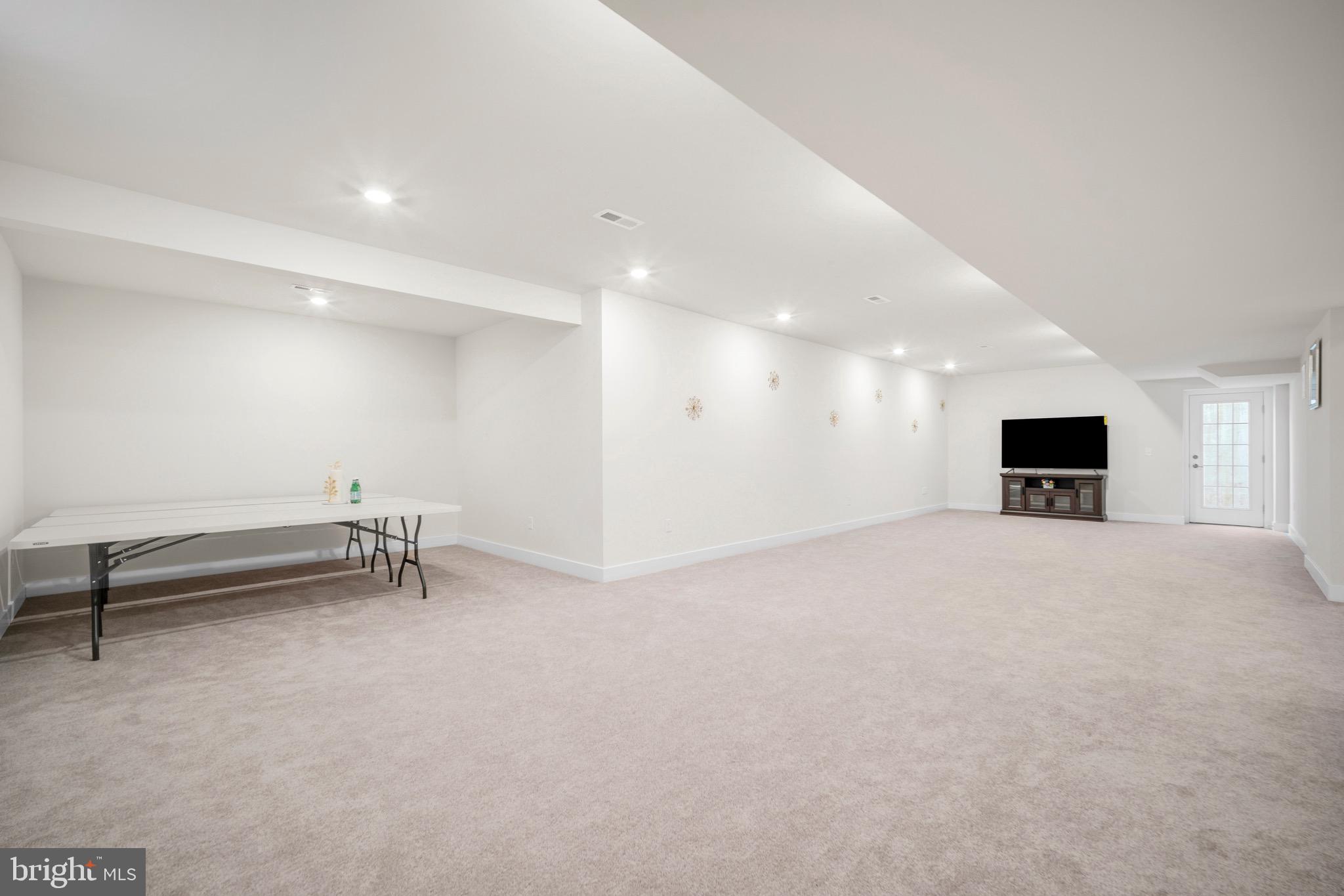 1109 Mariwill Drive Quakertown, PA 18951 - Photo 42 of 48