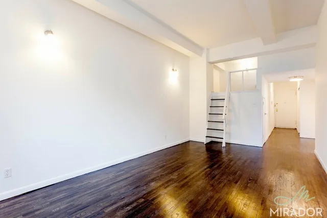 $3,600 | 43 West 16th Street, Unit 3B | Flatiron