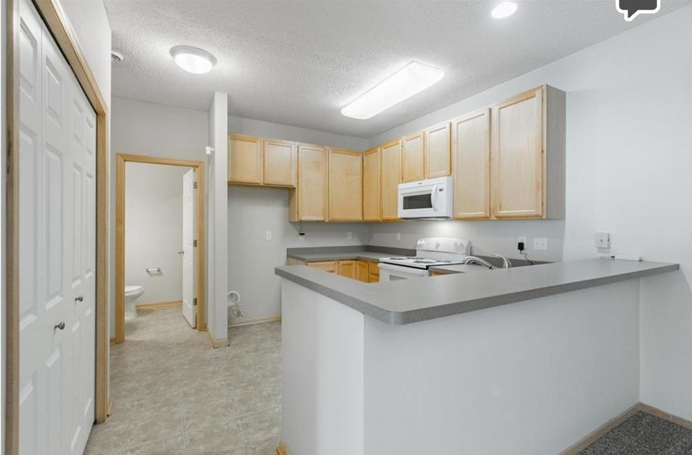 3033 Chamberlain Street, Unit 7 Maplewood, MN 55109 - Photo 7 of 25