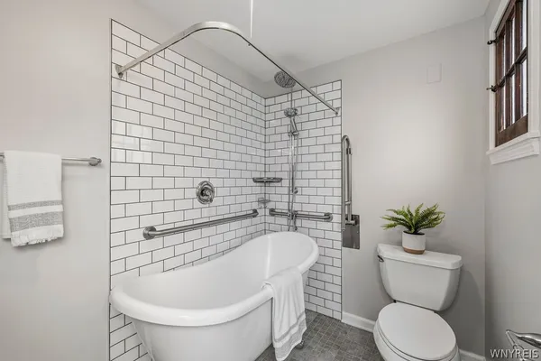 $375,000 | 293 Wardman Road, Tonawanda, NY 14217