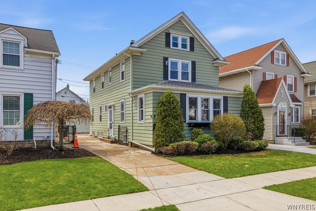 293 Wardman Road Tonawanda, NY 14217 - Photo 3 of 34