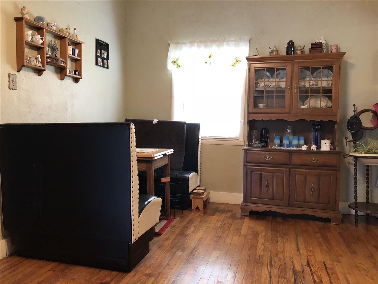Gallery Image 6